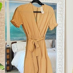 Jens Pirate Booty Mini Puff Sleeve Dress